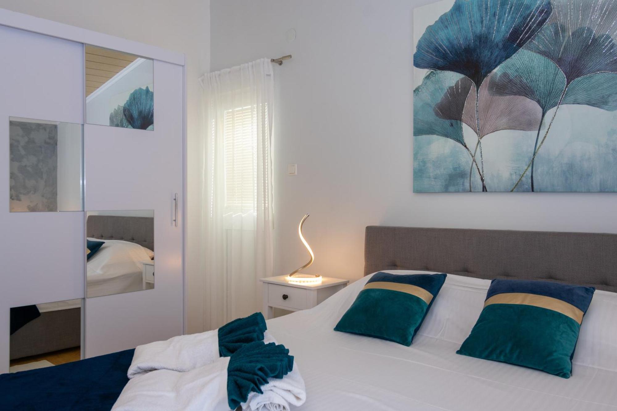 Apartments By The Sea Mandre, Pag - 4093 Колан Стая снимка